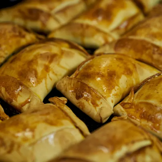 Empanadas de horno recién salidas